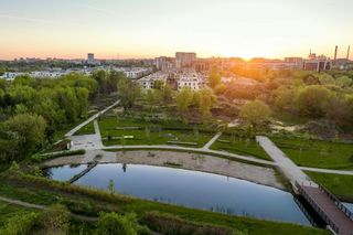 Nowy park powstał w Warszawie. Gdzie się znajduje?