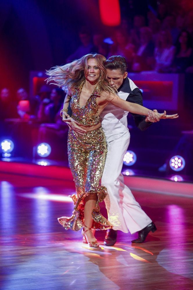 "Taniec z Gwiazdami" 16. Agnieszka Kaczorowska i Filip Gurłacz