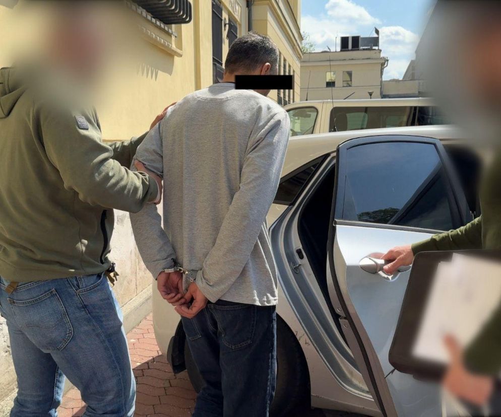 Szok w Warszawie. „Agent CBA” wyłudził od nieznajomej kobiety 740 tysięcy złotych!