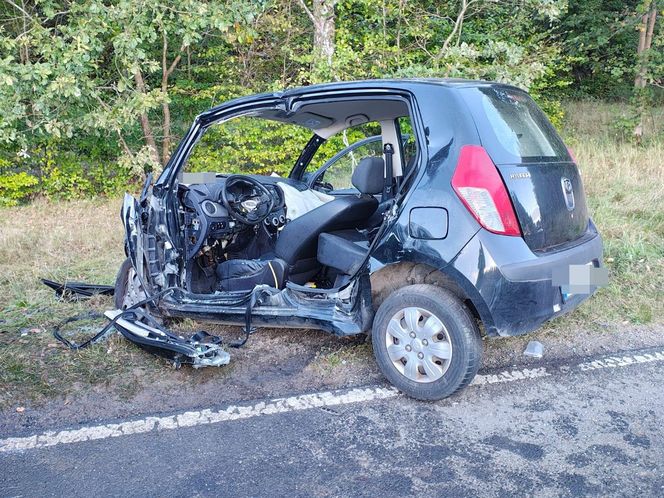 Tragiczny wypadek na DK 11 między Szczecinkiem a Wierzchowem! Nie żyją dwie osoby