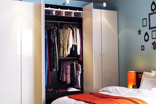 Przechowywanie ubrań - dzięki odpowiedniemu wyposażeniu szafy zaprowadzisz porządek w rzeczach