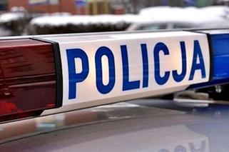 Stłuczka, odmowa badania alkomatem i znieważeni policjanci. 58-latek stanie przed sądem