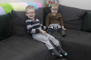 Filipka i Mikołaja zabija straszna choroba genetyczna. Rodzice maluchów błagają o pomoc