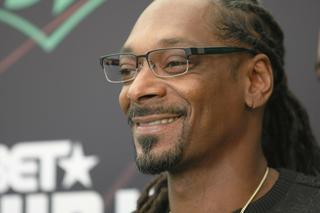 Snoop Dogg rzucił palenie marihuany. Dlaczego to zrobił?