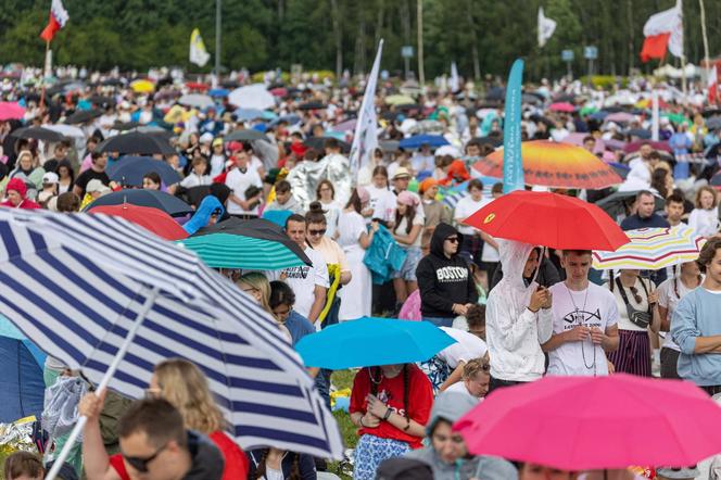 18 tys. uczestników 28. spotkania młodych na Lednicy