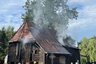 Pożar zabytkowego kościoła w Nowym Sączu