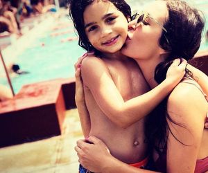 Znana aktorka straciła syna. Teraz chce zamrozić jego ciało, żeby później go ożywić