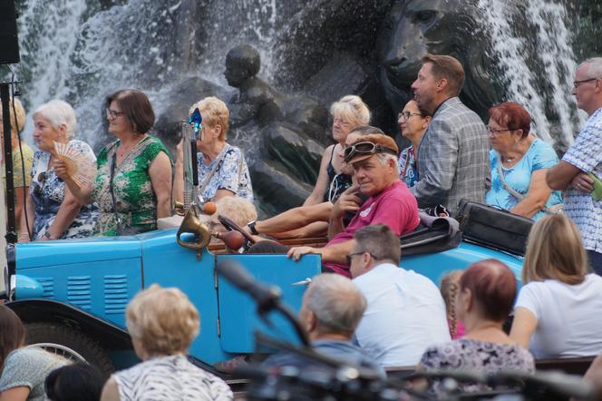 Fontanna Muzyki rozbrzmiała w centrum Bydgoszczy [ZDJĘCIA]