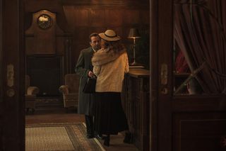 Gra z Cieniem, odcinek 5. Nina (Karolina Gruszka), Witold (Marcin Hycnar)