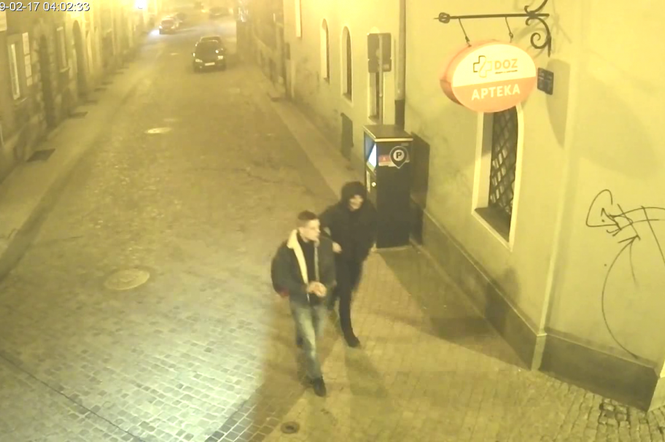 Policja szuka sprawców brutalnego pobicia w Gliwicach [WIDEO, ZDJĘCIE]