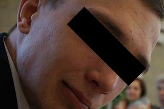 Zamienili życie 20-letniego Tomka w koszmar. Zrobili mu TO kijem od szczotki 
