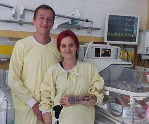 Rzadki przypadek narodzin w szczecińskim szpitalu. Rodzice powitali trojaczkia
