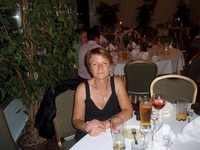 Obciął matce ucho, a potem ją zabił