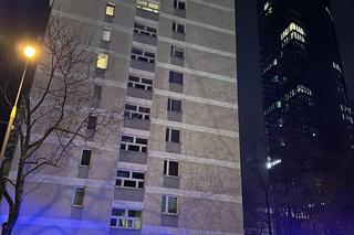 Osoba spadła z 11. piętra. 