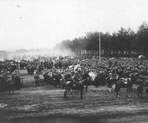 Bezdany 1908, czyli skok czterech premierów na pociąg z kasą