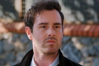 Miłość i nadzieja, odcinek 306. Levent