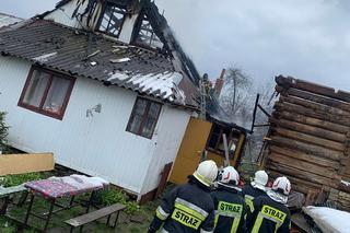Niedźwiedź. Tragiczny pożar domu jednorodzinnego. 48-latek nie zdążył uciec przed płomieniami