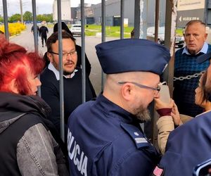 Hala na Modlińskiej zamknięta dla kupców. To koniec bazaru 