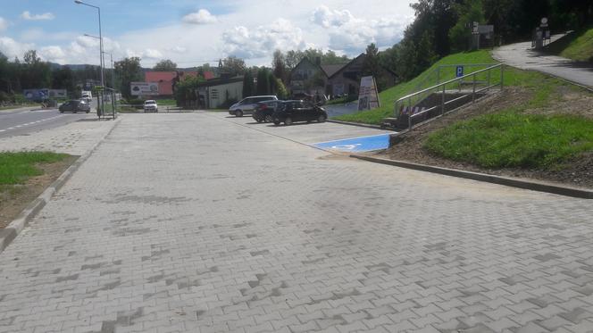 Jest kolejny nowy parking w mieście.  Tym razem przy Lwowskiej.  Zobacz co się zmieniło!