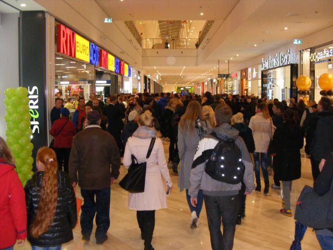 Otwarcie galerii Posnania przyciągnęło tłumy poznaniaków