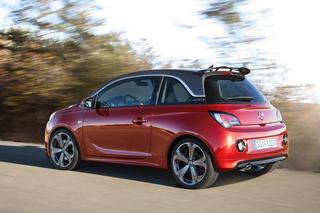 sportowy Opel Adam S