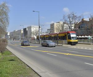 Drogowcy zwężą al. Jana Pawła II. Weekendowe frezowanie jezdni  Dziękuję 