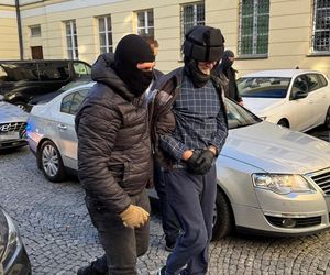 Policja zatrzymała podejrzanego o atak na biuro PO
