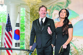 Biały dom pełen gwiazd