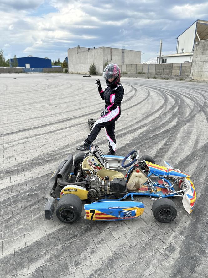 Izabela Zalech uwielbia drifting i gokarty. Będzie nową gwiazdą motorsportu?