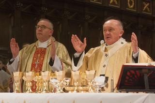  Biskup pijak pobłogosławił warszawiaków