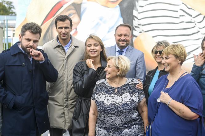 Uroczyste odsłonięcie muralu Anny Przybylskiej