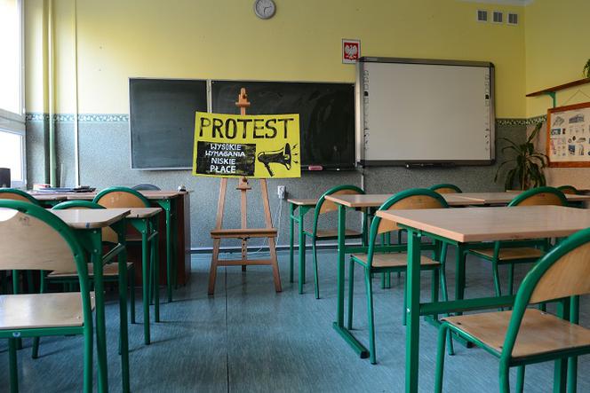 Strajk nauczycieli 2019 NAJNOWSZE INFORMACJE - do kiedy trwa i gdzie trwa?