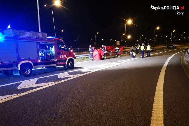 20-letni motocyklista ROZTRZASKAŁ SIĘ o bariery