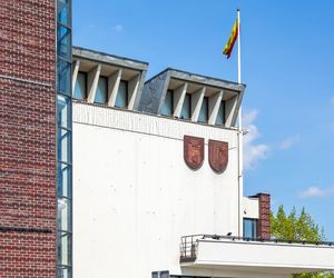 Ratusz dzielnicy Białołęka w Warszawie