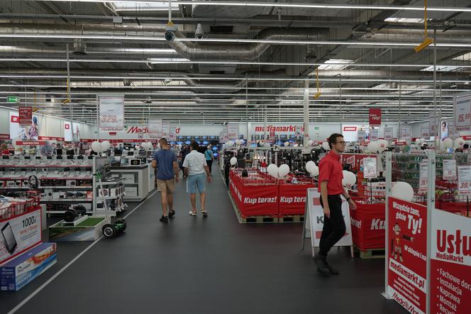 Media Markt przy ul. Alpejskiej 6 zmienił się nie do poznania!