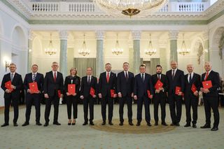 Prezydent Karol Nawrocki powołał swoich współpracowników. „Polscy patrioci i ludzie ciężkiej pracy”