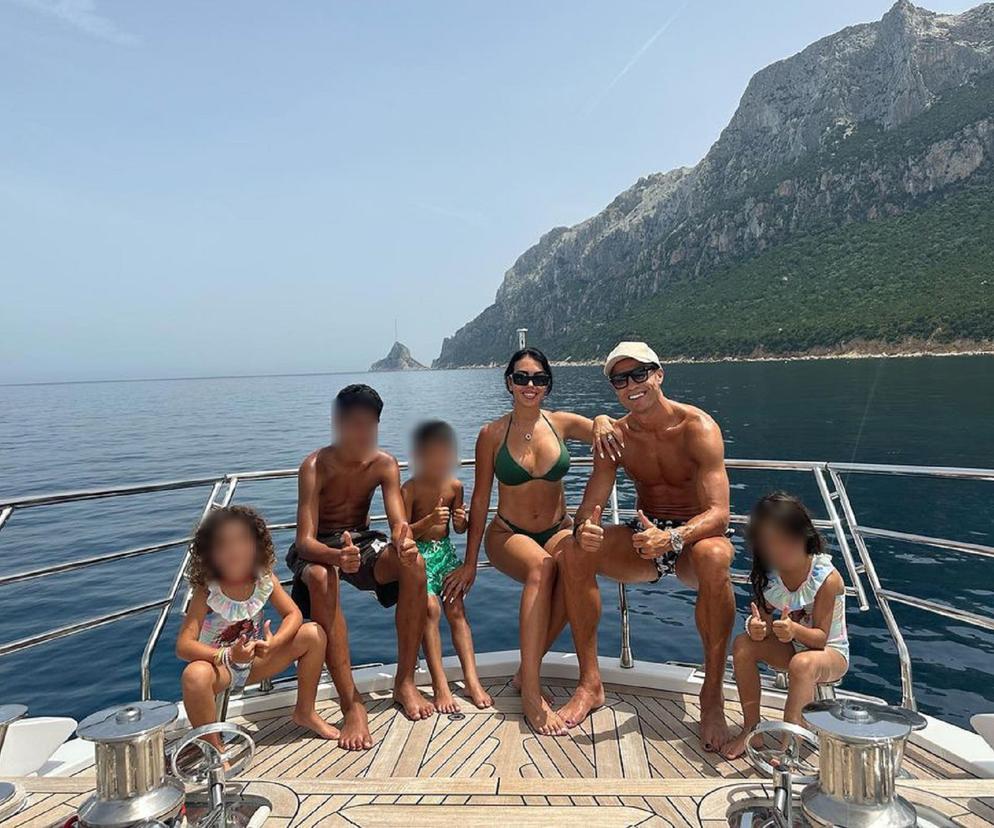 Cristiano Ronaldo, Georgina Rodriguez i dzieci