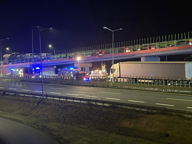 Karambol na DK1 w Piasku