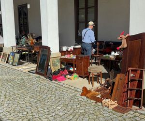Kiermasz Staroci w Miasteczku Galicyjskim w Nowym Sączu