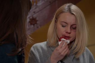 Pierwsza miłość, odcinek 3050: Emilka po próbie samobójczej Mateusza wróci do psychopaty - ZWIASTUN