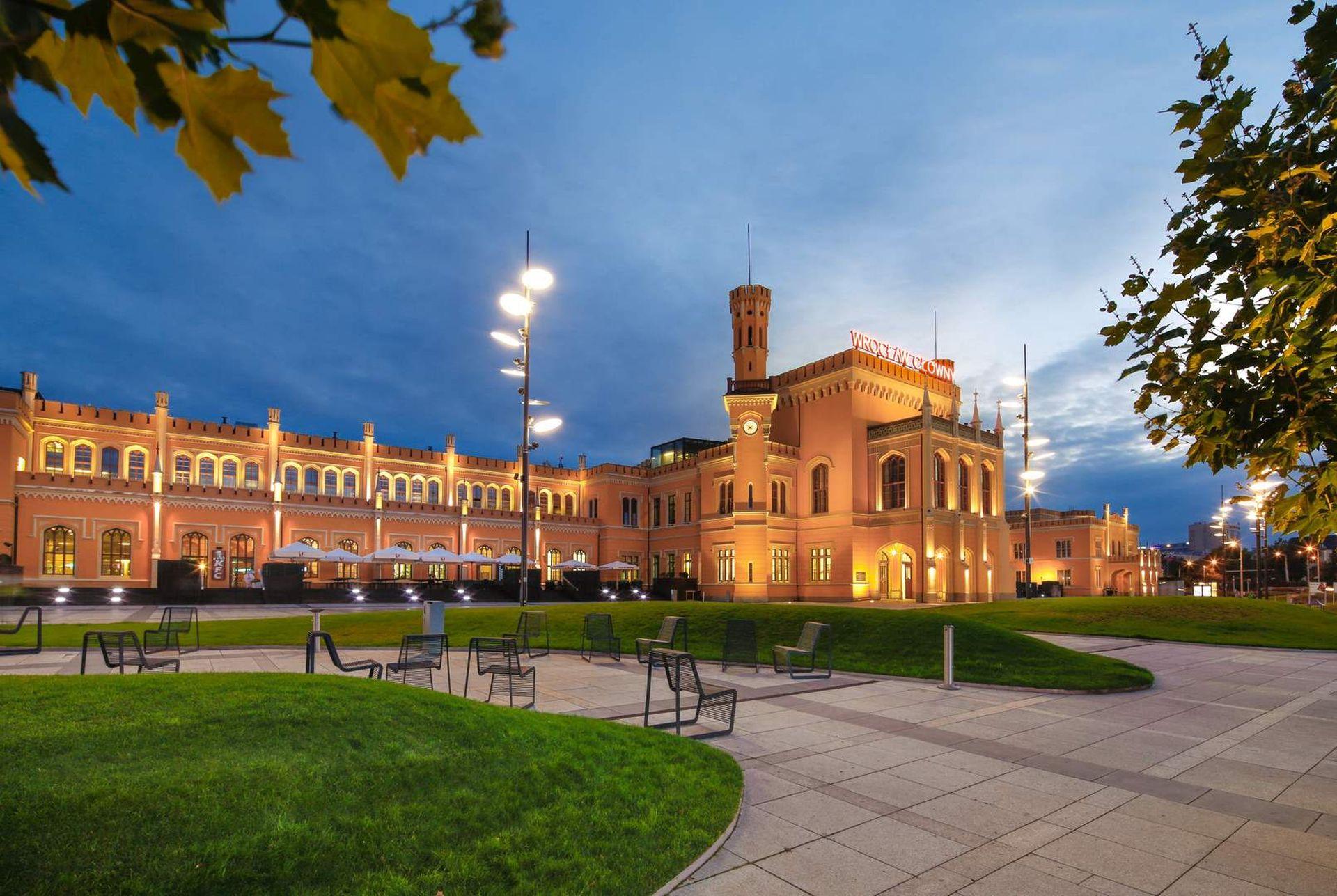 Najlepsze dworce kolejowe w Polsce: laureaci konkursu Dworzec Roku 2018-2022