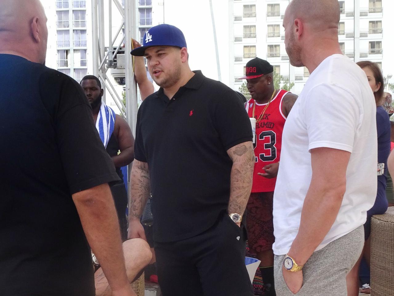 Rob Kardashian to rodzynek w rodzinie. Co robi jedyny syn Kris Jenner?