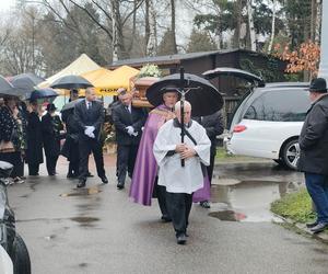 Pogrzeb znanego łódzkiego dziennikarza. Pochowano Piotra Wesołowskiego