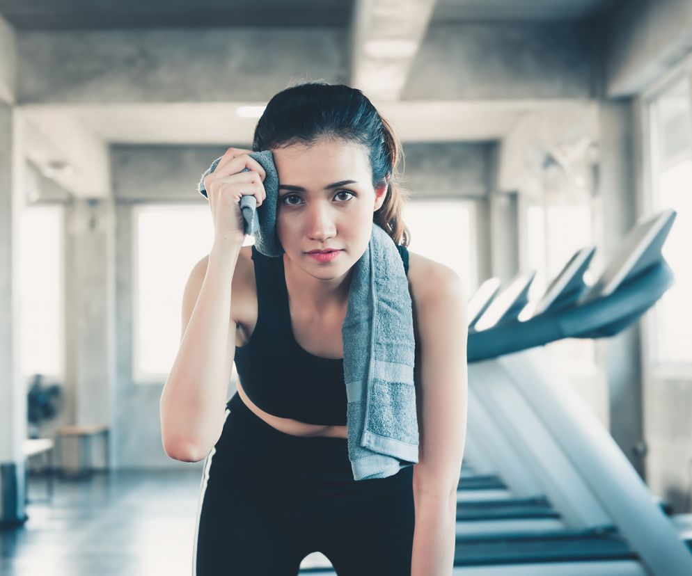 Co się dzieje z twoim ciałem, gdy przesadzasz z treningami?