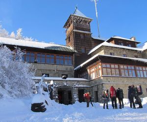 Kultowe schronisko w Beskidach w remoncie. Nie ma rezerwacji, ale jeść można