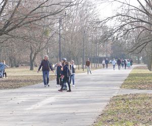 Przedwiośnie w Parku Jana Pawła II 