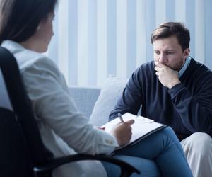 Za 3 minuty wizyty u psychiatry zapłacił 300 złotych. Burza w internecie