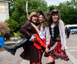 Korowód studentów podczas juwenaliów 2025 w Krakowie