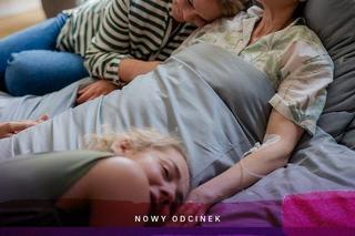 Przyjaciółki 22 sezon odc. 256. Zuza (Anita Sokołowska), Patrycja (Joanna Liszowska), Anka (Magdalena Stużyńska)