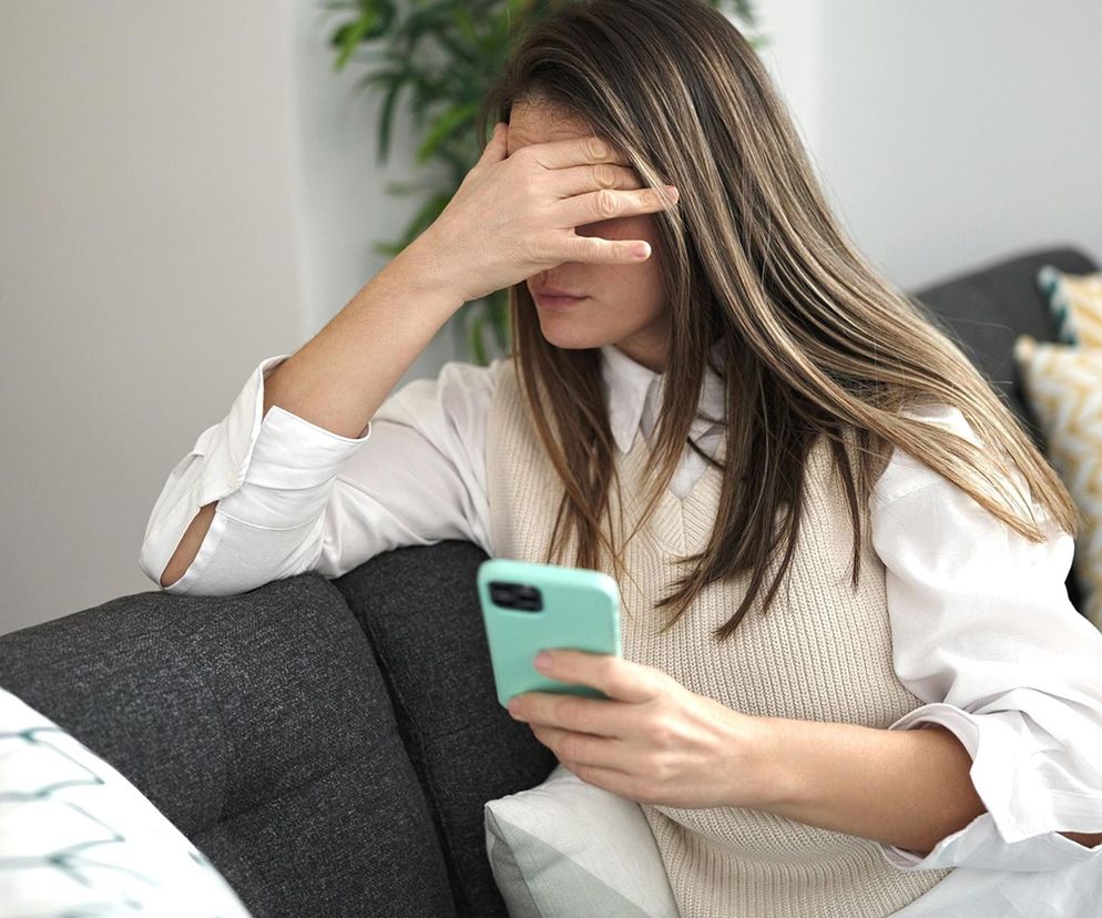 Postanowiła przenocować u koleżanki. 34-latka zabrała jej telefon i zaczęła wydawać pieniądze